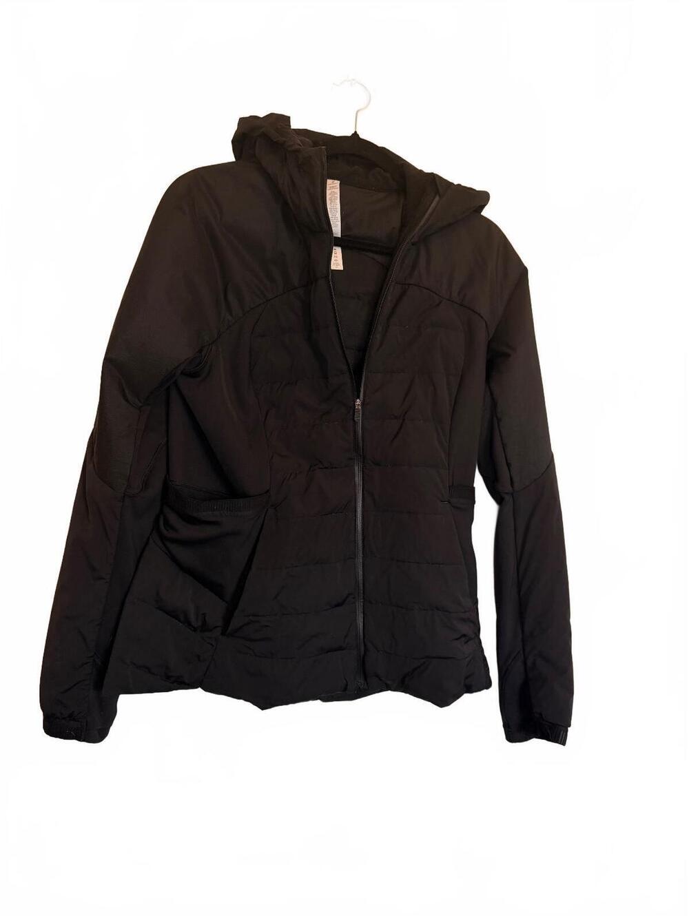 Lululemon Women’s Black Hooded Down Jacket Size 12 Outdoors Athleisure